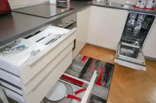 Stylish Apartment A Few Steps From Metro