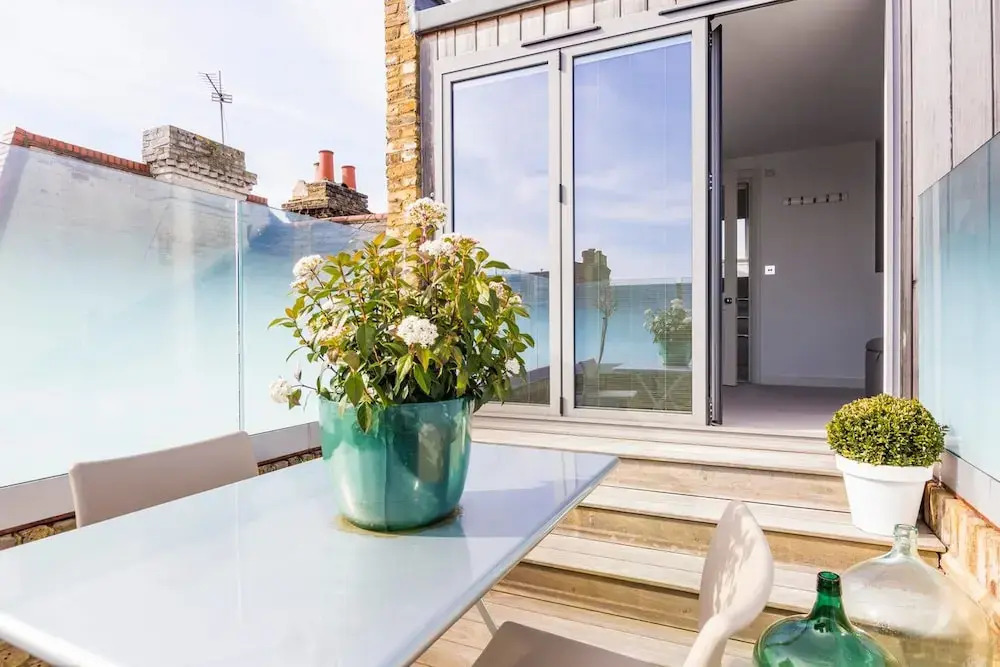Stylish 5 bed Home in Heart of Clapham
