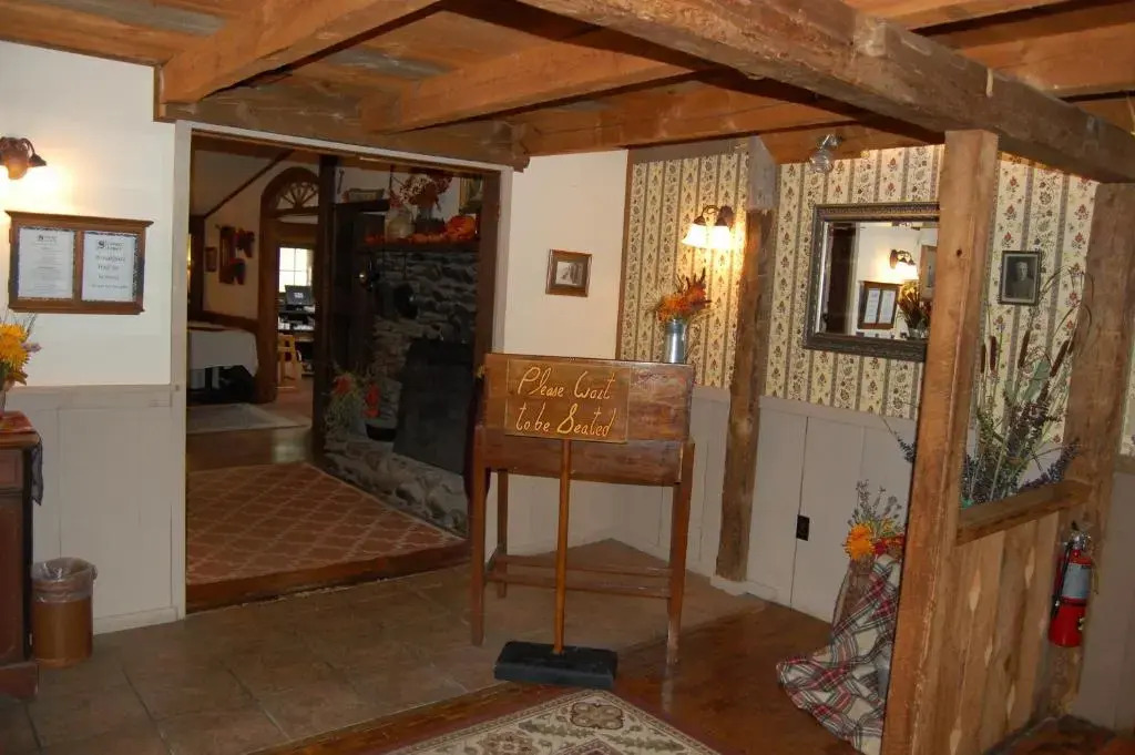 Summit Lodge