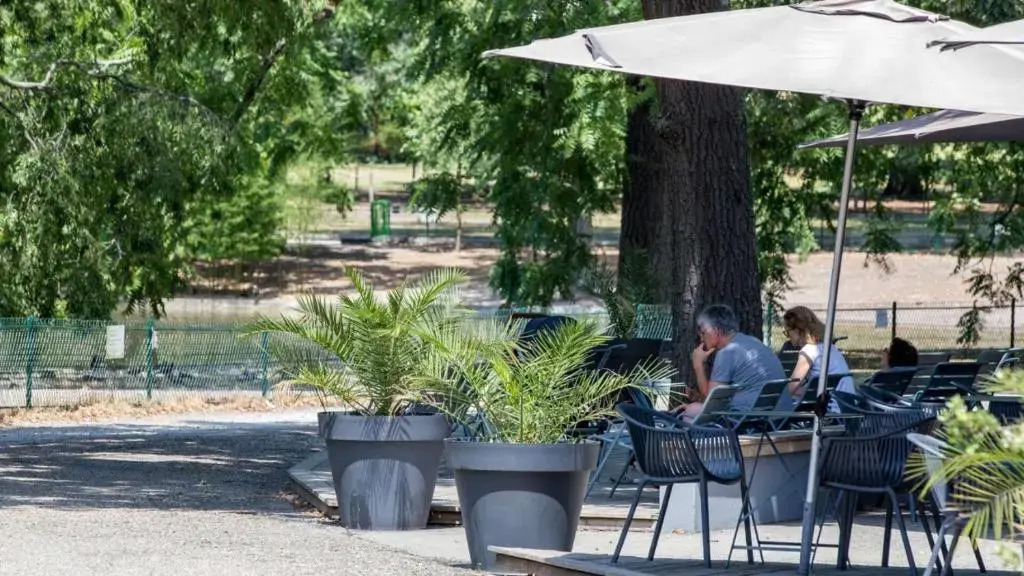 Le Bouscat: un superbe appartement en résidence