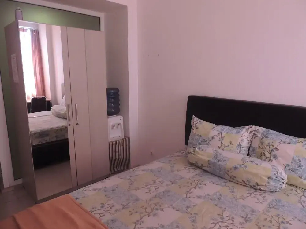 Studio Room At V Apartment