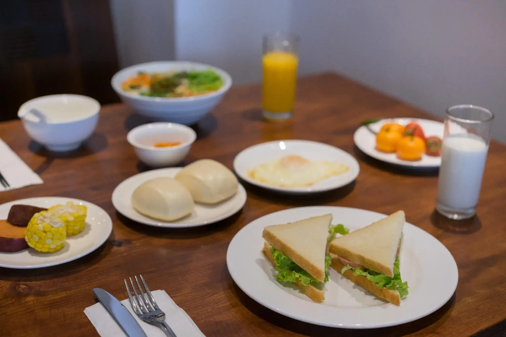 Lijiang Lize Graceland Artistic-Suite Hotel 丽泽雅舍画院客栈木府院