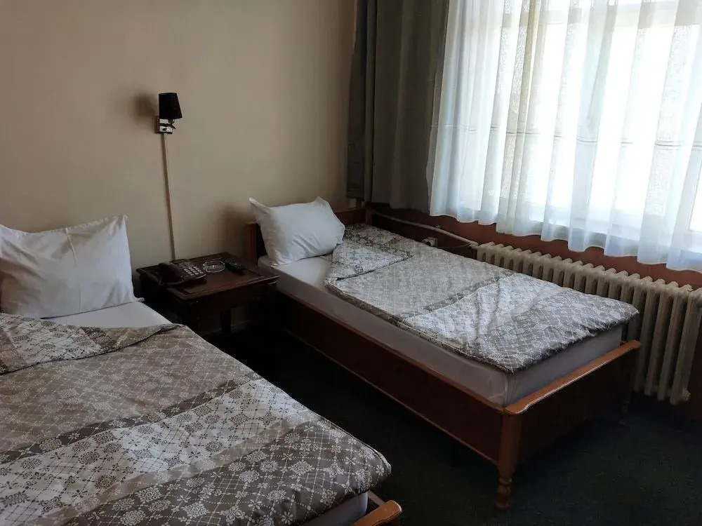 OTEL ÇINAR