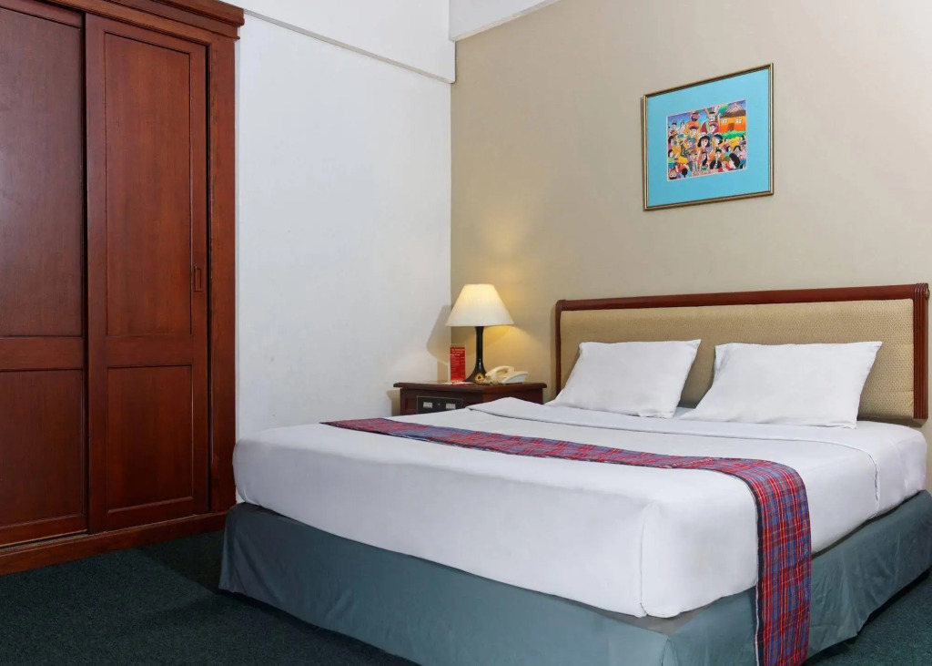 Paragon Gallery Hotel