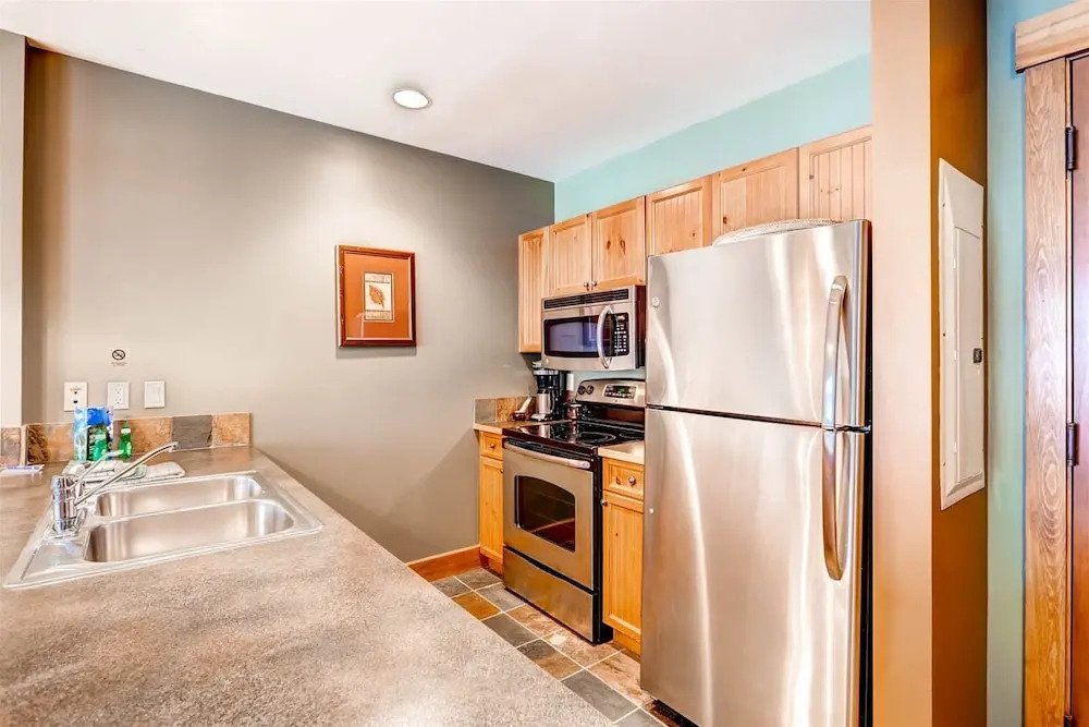 1 Bedroom Springs Condo In River Run Village Just 75 Yards From The River Run Gondola