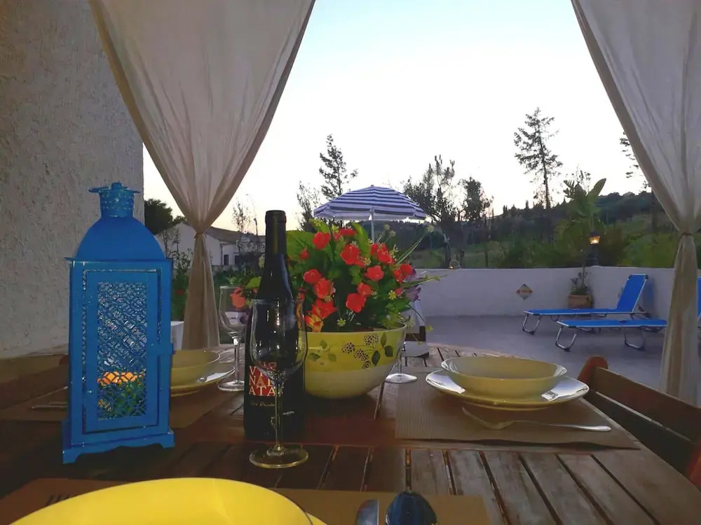 Chalet With one Bedroom in Ballata, With Wonderful Mountain View, Enclosed Garden and Wifi - 20 km From the Beach
