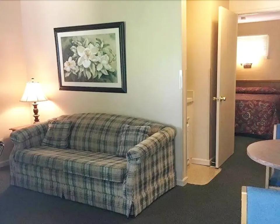 The Shaker Inn