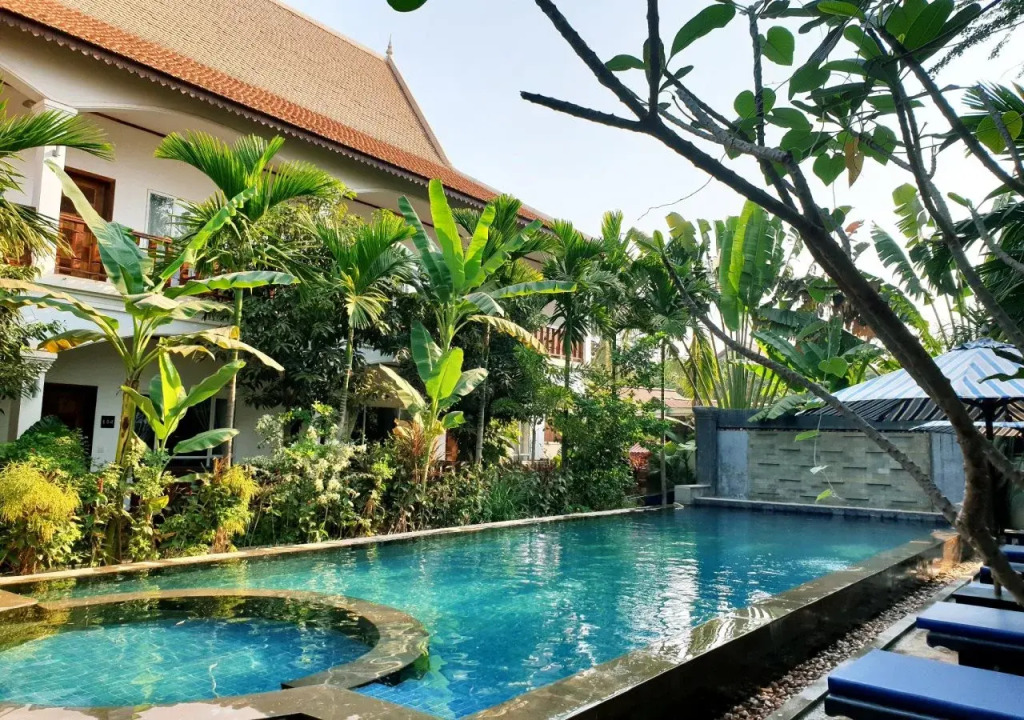 Rain Sey Angkor Art and Home