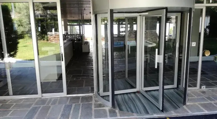Apollon Suites