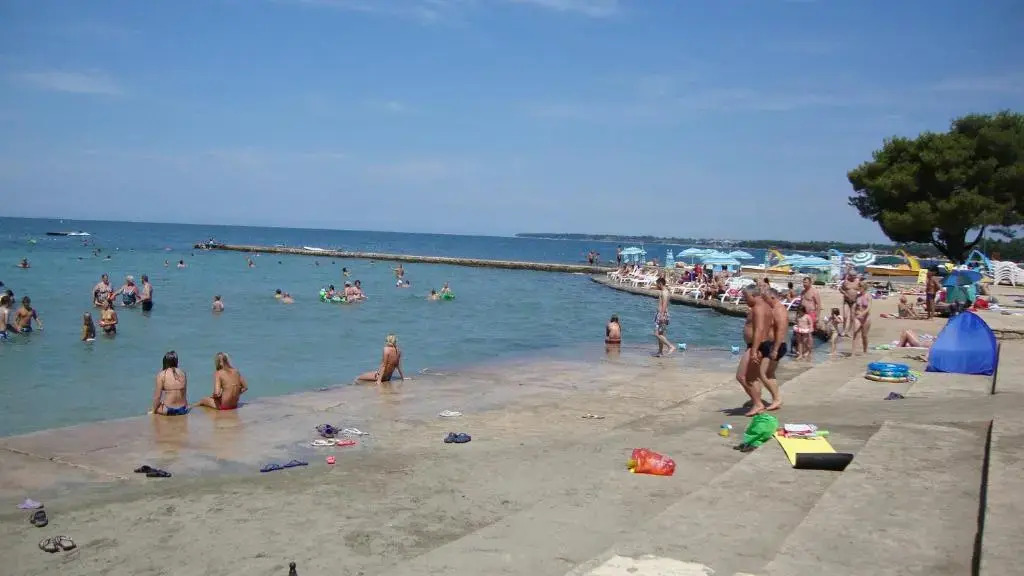 Apartments Punta by Sea