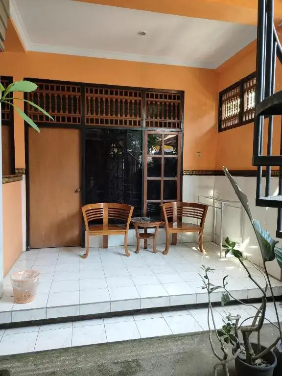 Dharma Homestay