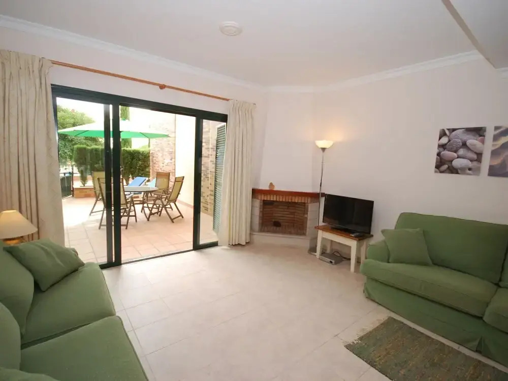 Luxurious Holiday Home in Quarteira Algarve