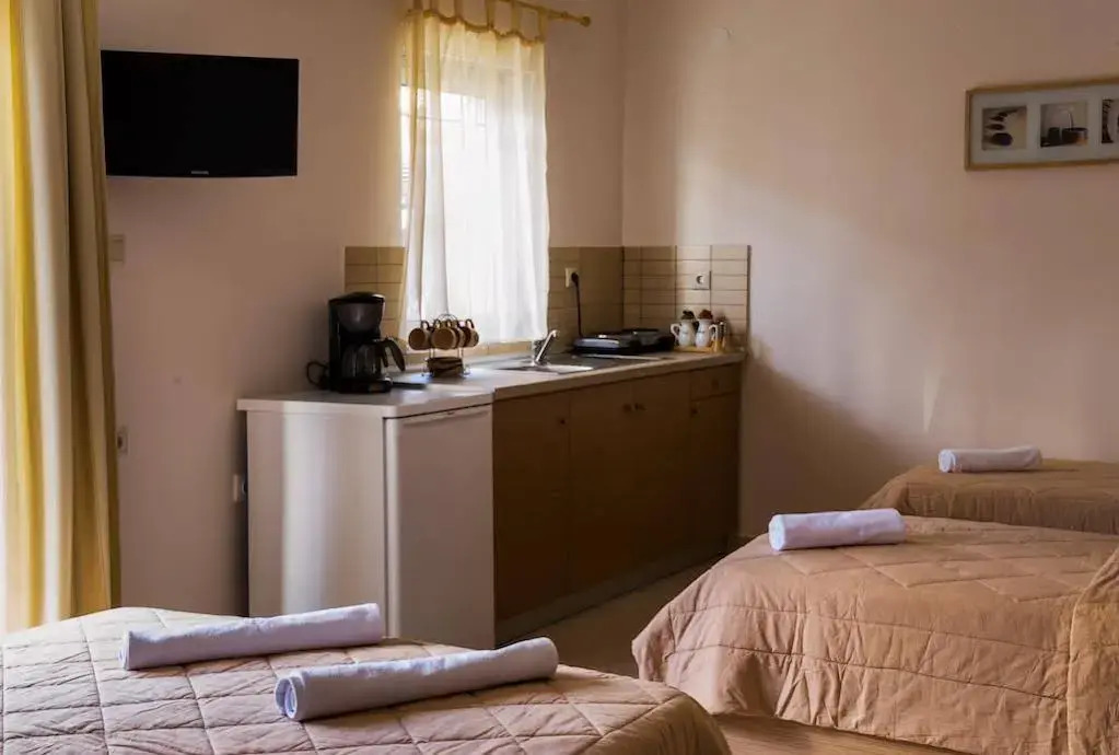 Nepheli Apartments and Studios