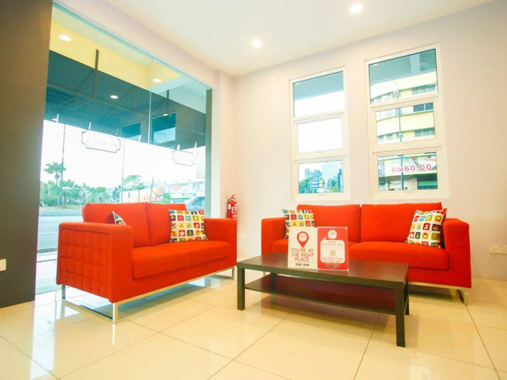 OYO 232 The Suraya Hotel