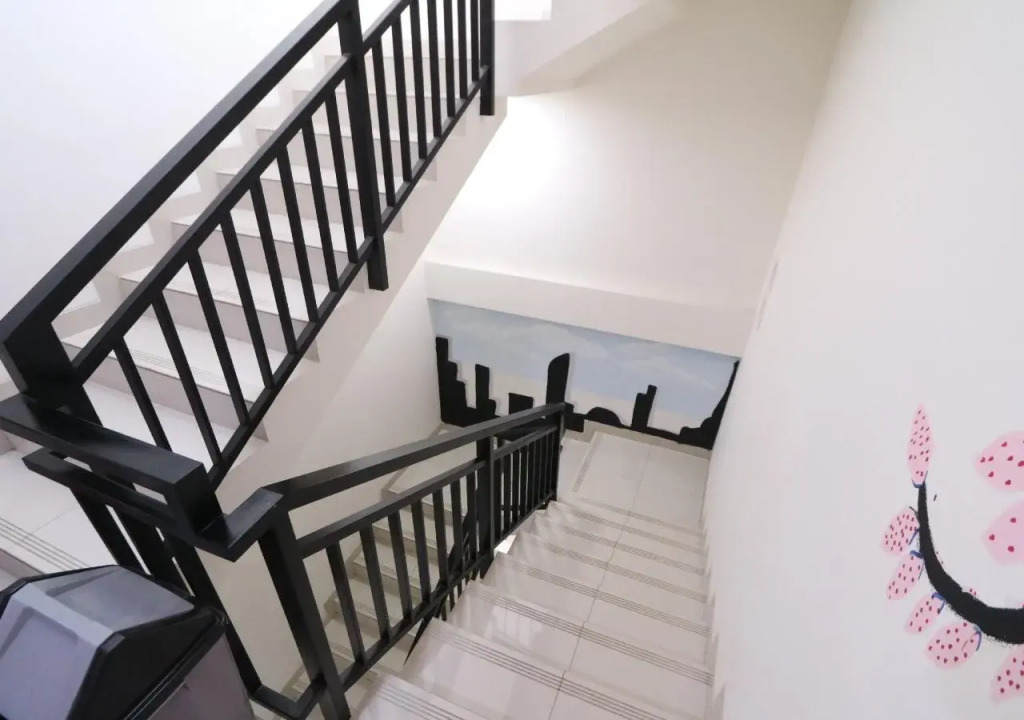 Kamar Keluarga Tanah Abang