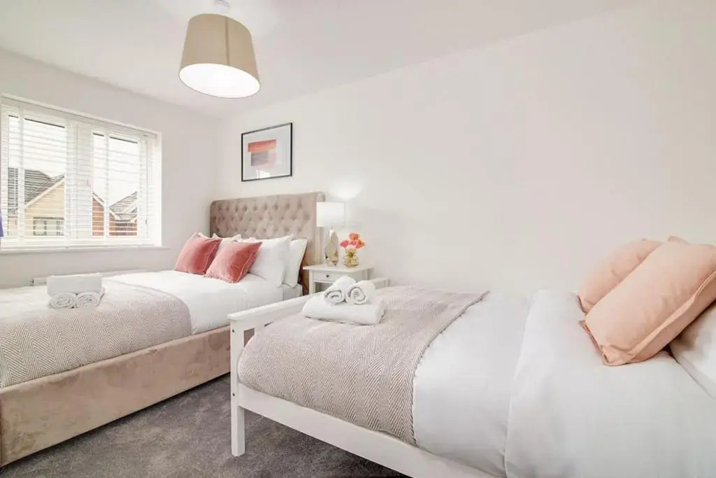 Moda Stays - Mull Croft House