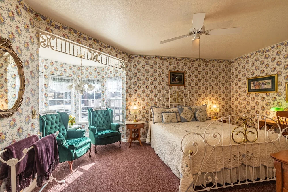 Apples Bed & Breakfast