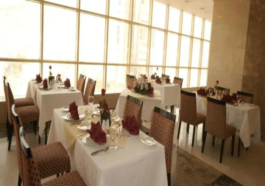Al Rayyan Almakiyah Towers 4 Hotel