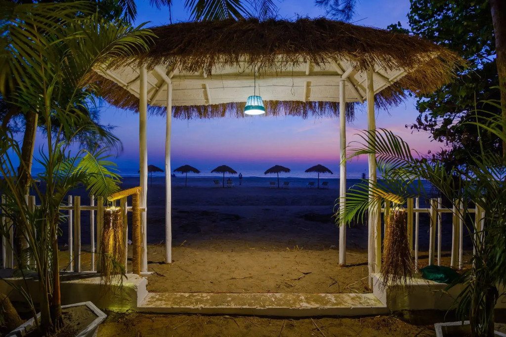 123 LaRisa Beach Resort By Svenska