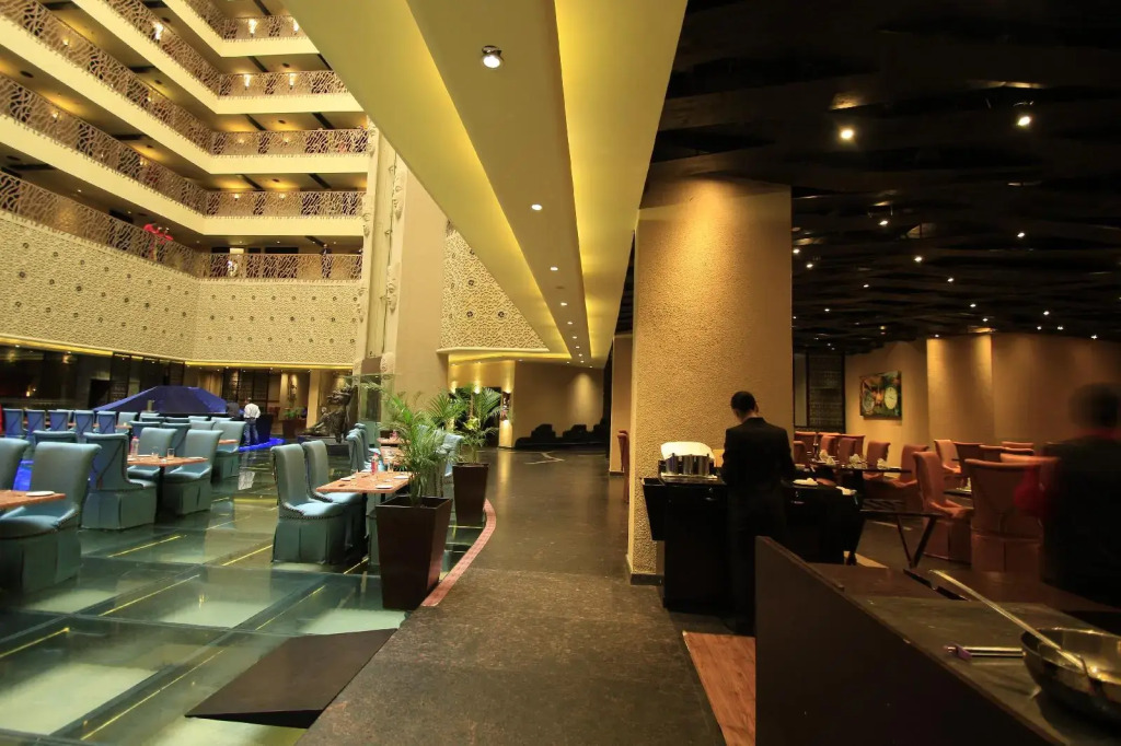 Sterlings Mac Hotel