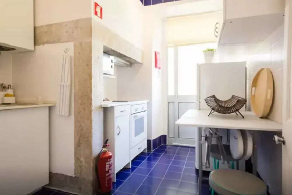 Lisbon Gloria Apartment