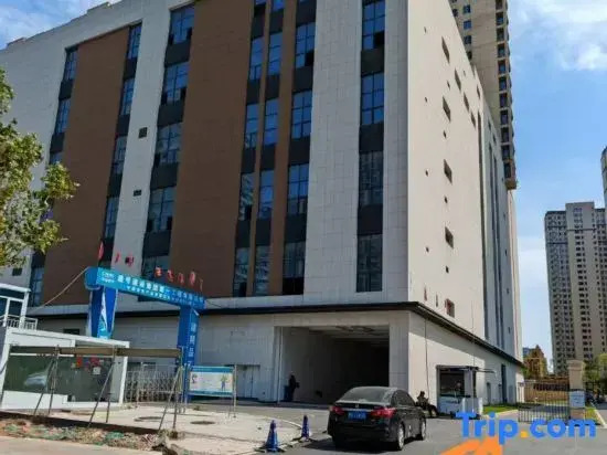 Qihu Movie Homestay (Tianjian Lake Park)