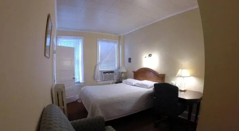 Kalorama Guest House