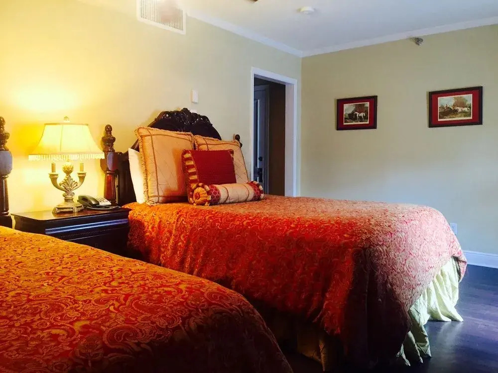 New World Inn, Downtown Pensacola