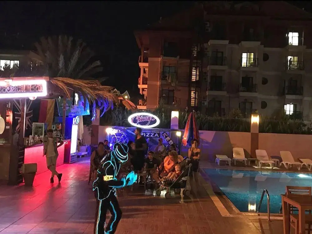 Seven Brothers Otel