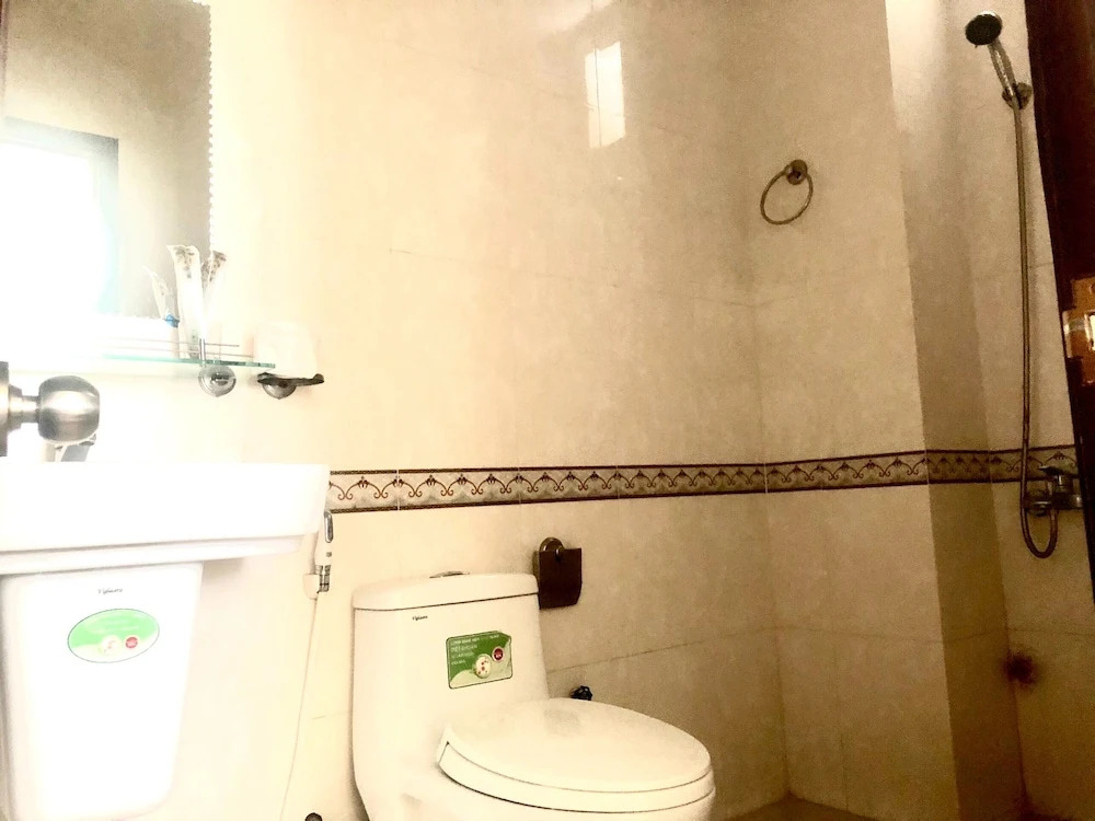De Nhat Hotel