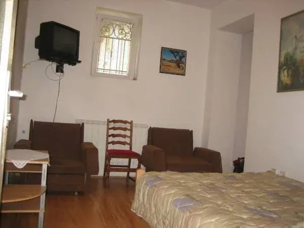 Hostel Lucy