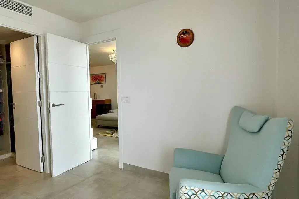 Sea View at Casa Banderas La Cala 3 bed Luxurious holiday home Padel & Gym