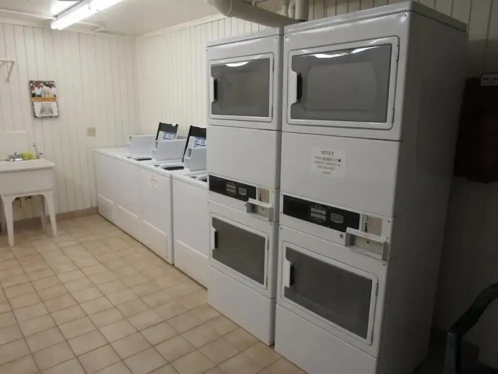 Gulfview II Condominium 611