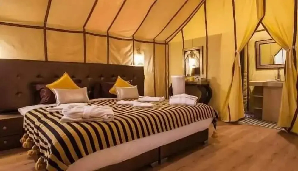 Etoile Camp