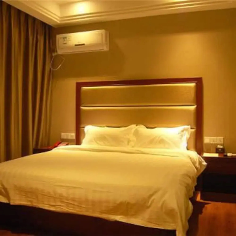 Tianhe Business Hotel
