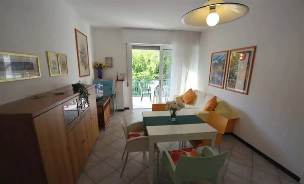 Spacious and Comfortable Flat Close to the Centre