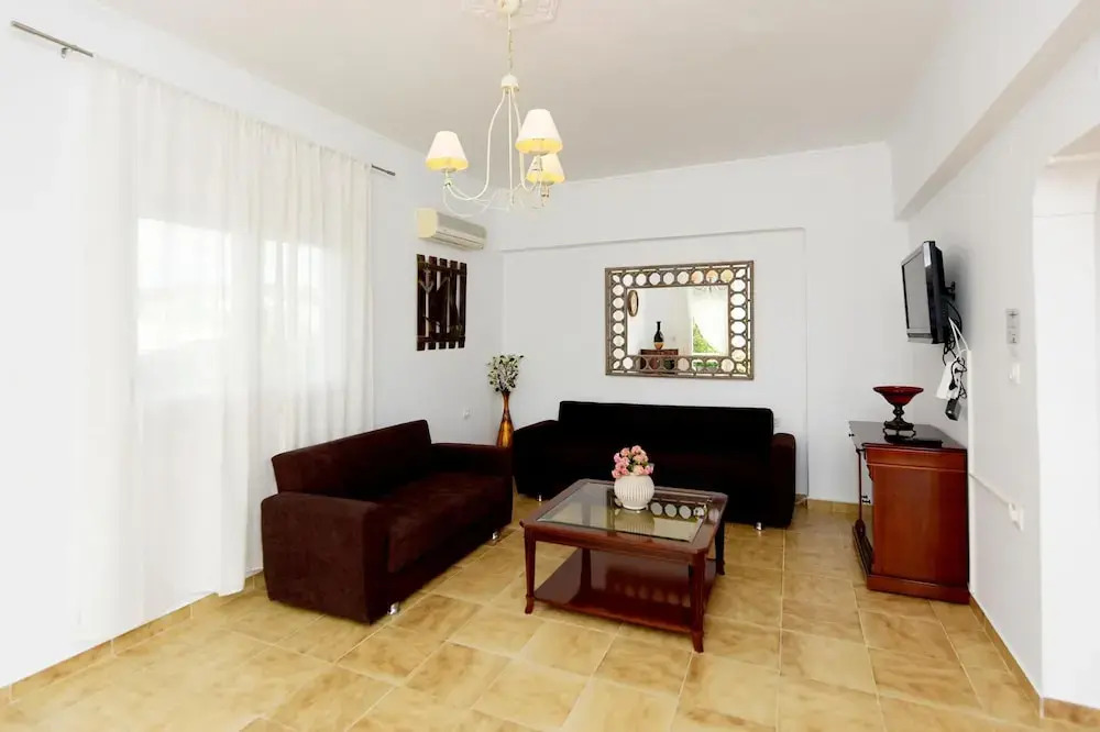 Emerald Private Villa in Kalavarda Rhodes