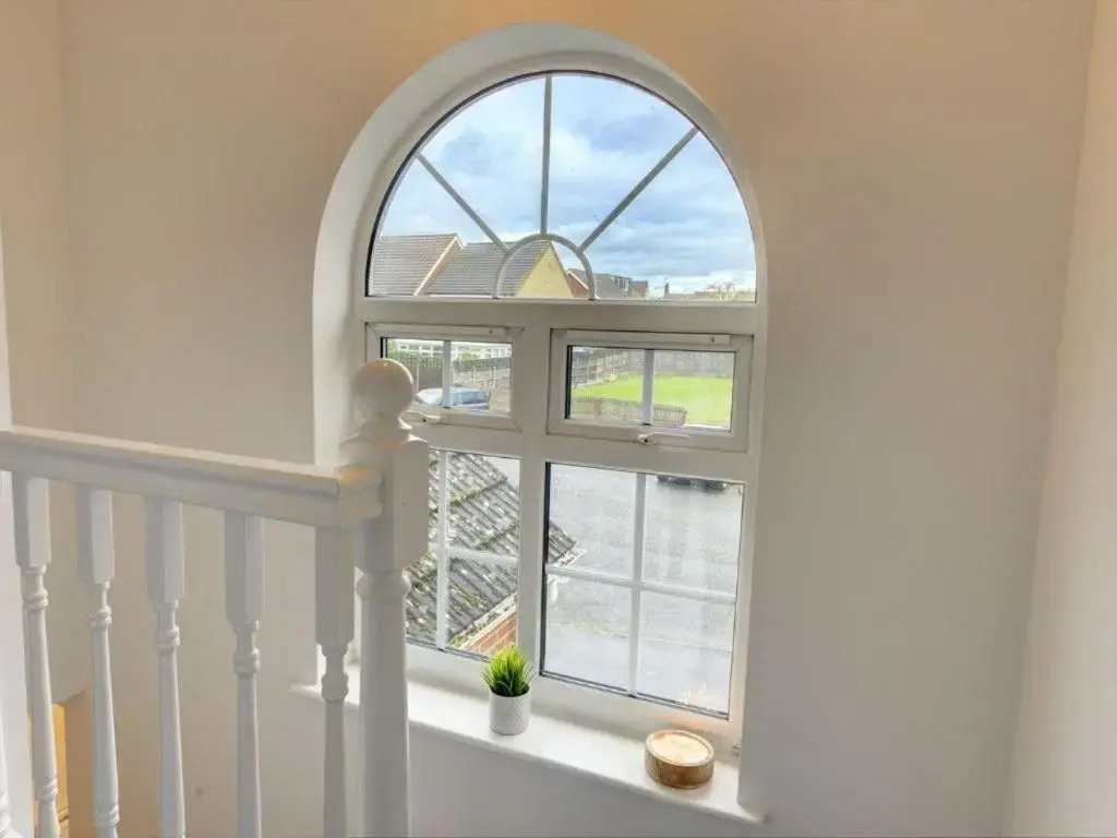 The Snagge I eco-Serviced Accommodation I A Cute Detached House I Large Garden I Pet Friendly I Free Parking I By SILVA