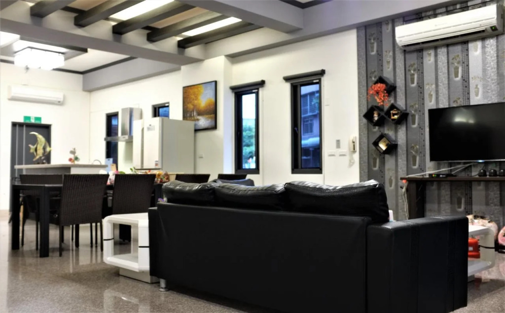 INg Hostel