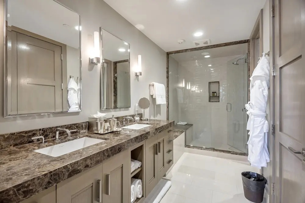 Platinum Four Bedroom Suite
