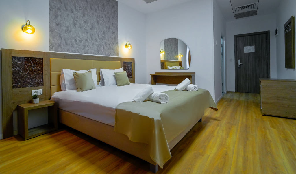 Sir Fundeni Hotel