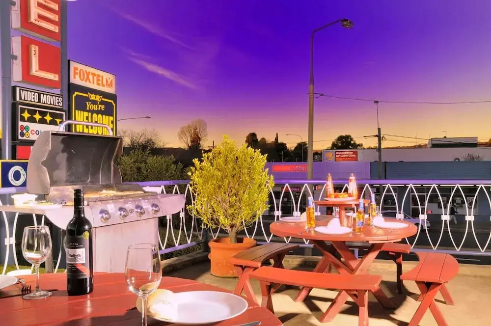 Olympia Motel