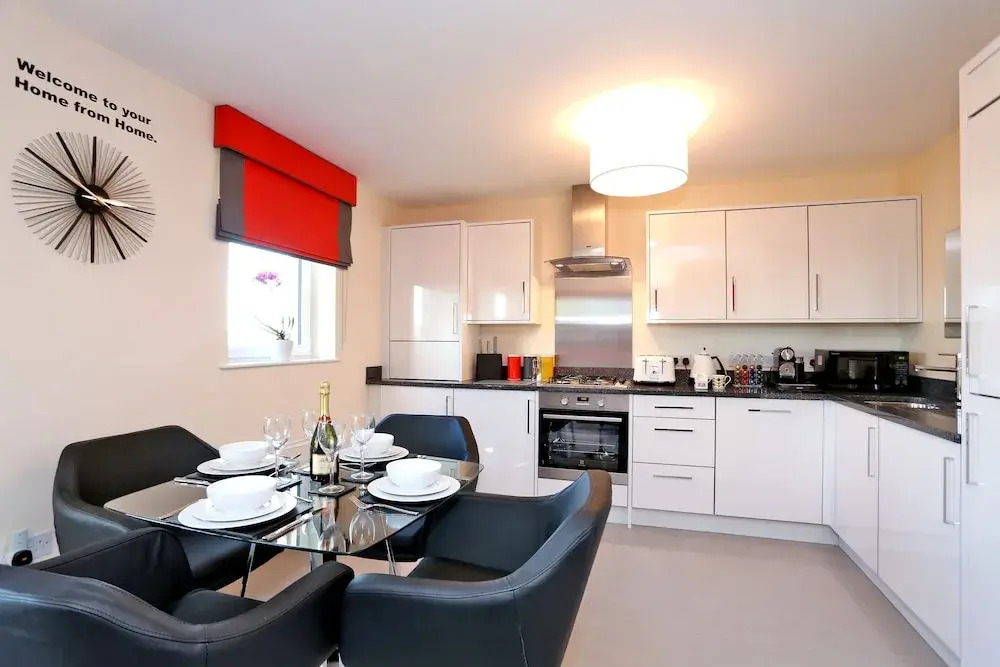 Amazing Aberdeen Home Close to the Coast