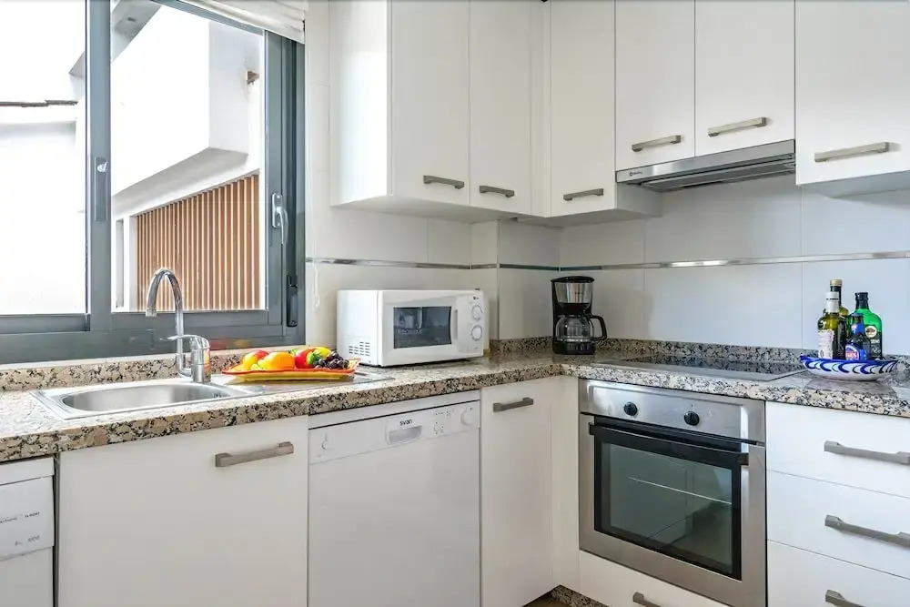 Ground Floor Terrace Apartment in Alamar Ref 31