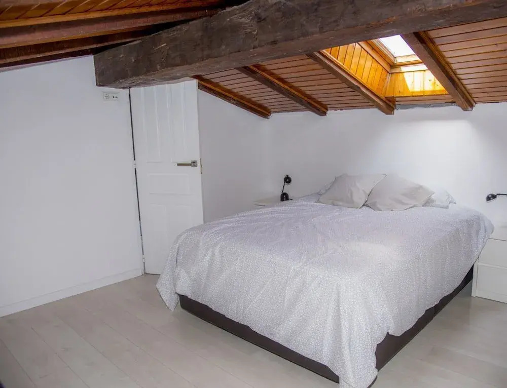 Boros Home