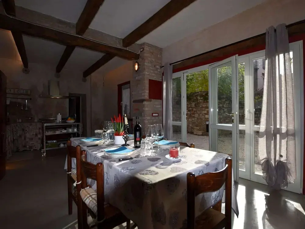 Mansion in Provaglio near Lake Iseo