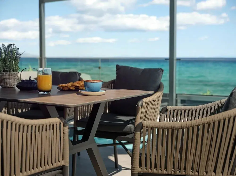 Blue View Villa - Coastal Elegance with Swim Spa, by ZanteWize