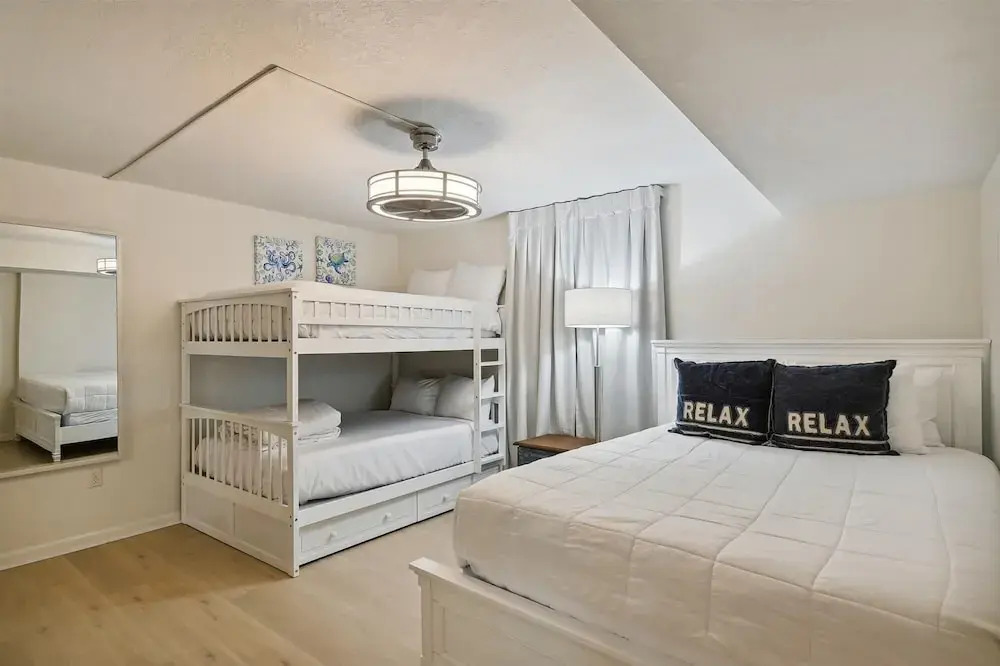 Dolphin Point 203c 2 Bedroom Condo by RedAwning