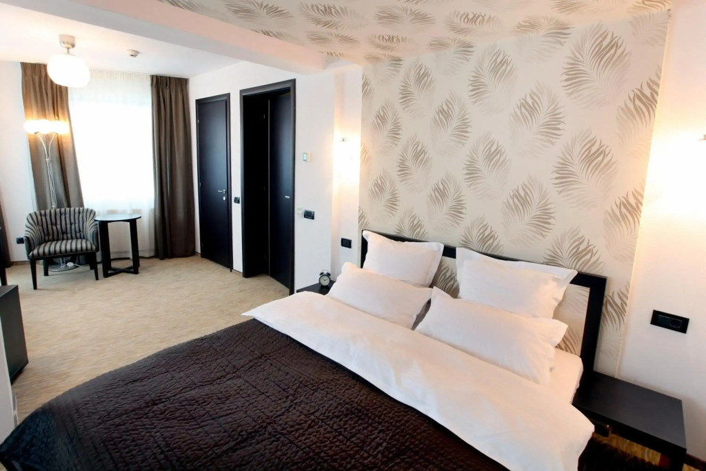 Ambiance Hotel