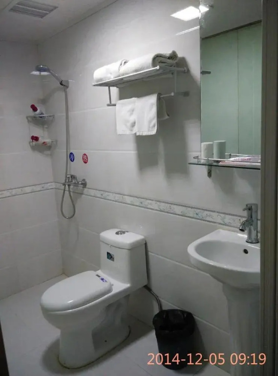 Shanghai Yueshen Hotel